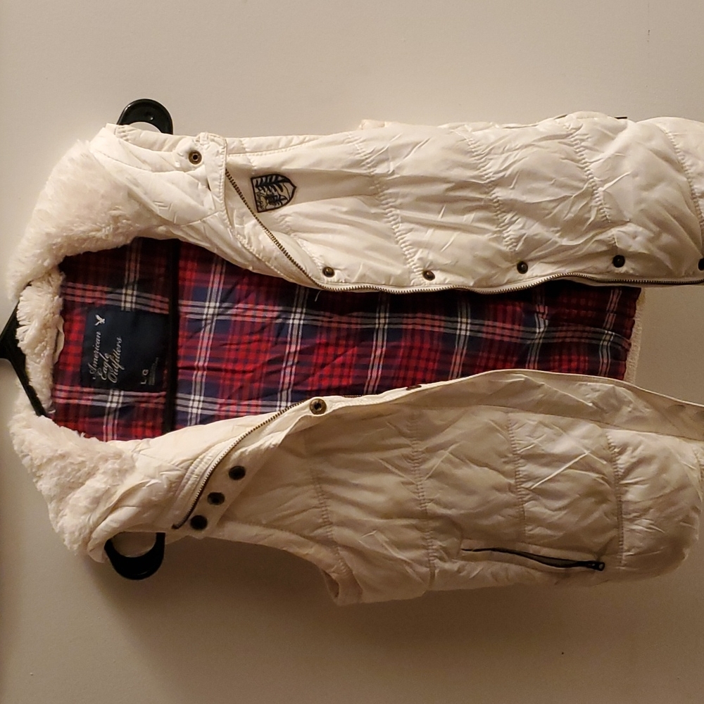 Womens Large AE vest